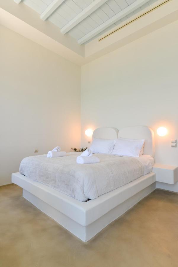 White Memories, Seafront Luxury Apartment Mykonos Mykonos Town Екстериор снимка